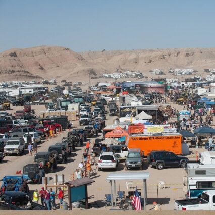 vendor row